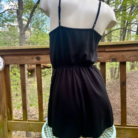 H&M Black Romper w/Pockets - Picture 4 of 8